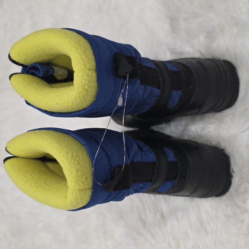 Polo by Ralph Lauren Toddler Snow Boots. Size 7 - Picture 4 of 8